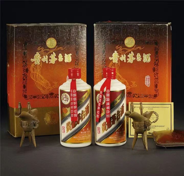 卧龙礼盒茅台酒回收